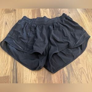 Lululemon Hotty Hots Size 4